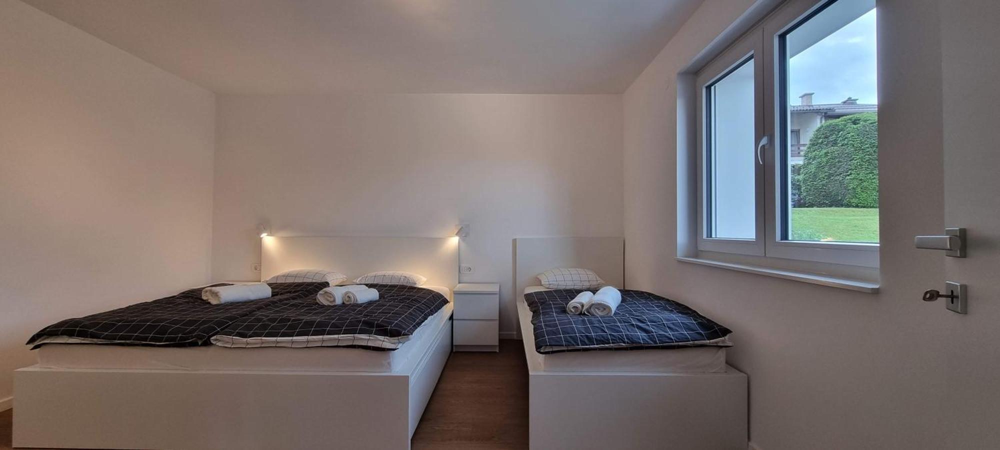 Naia Apartments Ново-Место Экстерьер фото